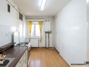 Apartament 2 camere in bloc din caramida, decomandat, zona Lenin, Sfan — miniatura 4