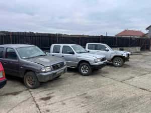 Dezmembrez Mazda B2500 2.5 Diesel 1998-2006