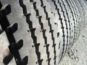 Anvelope 10.00r20 Pirelli pt remorca Second-Hand Radiale cu camera si guler — miniatura 3