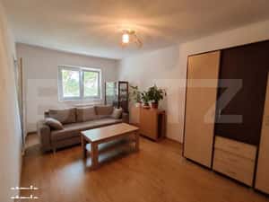 Apartament 3 camere, 58 mp, zona Alexandru cel Bun — miniatura 2