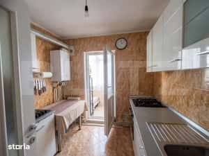 Apartament 3 camere, 58 mp, zona Alexandru cel Bun — miniatura 5