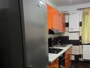 Inchiriez apartament 2 camere complet mobilat si utilat — miniatura 4