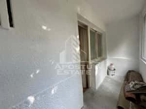 Apartament 2 camere zona Gradiste — miniatura 2