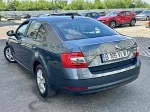 Skoda Octavia 2020, 1.6 Diesel, 117 CP, Gri — miniatura 4