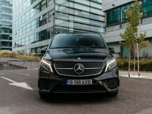 Mercedes-Benz V250d AMG Extralong — miniatura 2