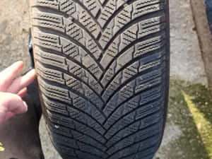 Vand 2 anvelope de iarna firestone 215/65/R16 — miniatura 8