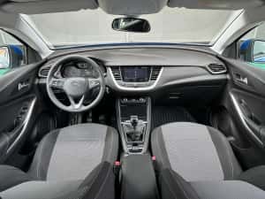 Vand Opel Grandland x 2018 Diesel 1560 cmc Neavariata — miniatura 5
