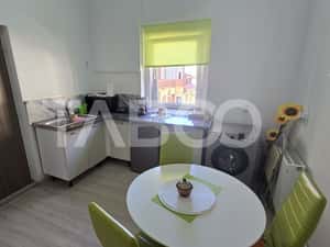 Apartament cu 2 camere de inchiriat in zona Facultatii de Litere Sibiu — miniatura 5