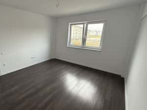 Apartament cu balcon și bucătărie separată, gata de utilizare — miniatura 6