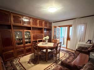 Apartament 3 camere, etaj intermediar, Radauti — miniatura 4