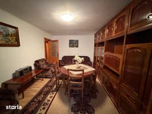 Apartament 3 camere, etaj intermediar, Radauti — miniatura 5