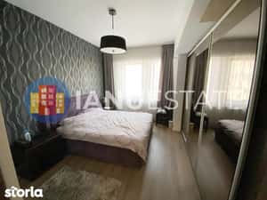 Timpuri Noi 10` Metrou Calea Vitan Mall Nou Centrala Parcare 2 Bai — miniatura 6