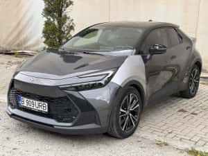 Toyota CHR Exclusive 1.8 Hybrid 2025 usor avariat — miniatura 2