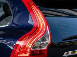 Volvo XC60 - SUV Automată 190 HP Diesel — miniatura 5