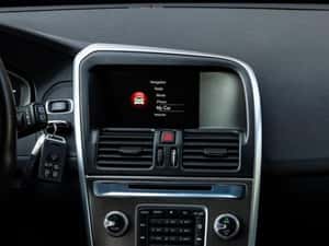 Volvo XC60 - SUV Automată 190 HP Diesel — miniatura 6