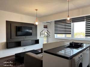 De închiriat | 3 camere | Parcare subterană | Gaz | Disponibil imediat