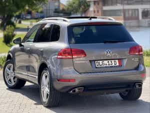 Volkswagen Touareg 3.0 TDI V6 Canyon Grey Pano Dynaudio Key-Go-Entry, Lanne Assist, Perne. — miniatura 3
