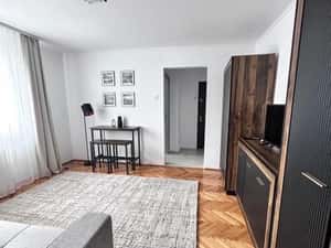Apartament 2 camere de INCHIRIAT- Gheorgheni — miniatura 3