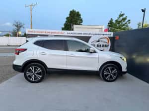 Nissan Qashqai  1.5 diesel Navi/ Panoramic/ km certificati/ Garantie — miniatura 3