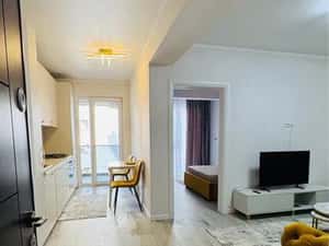 Apartament 2 camere/ Popesti- Leordeni/ Metrou Berceni/ prima inchirie — miniatura 1