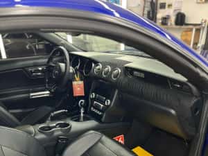 Ford Mustang Performance 2.3 317CP Manual — miniatura 6