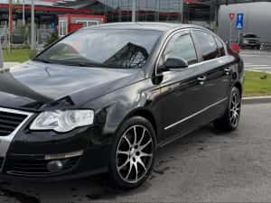 Wolkswagen Passat 2009 2.0 D 140 CP Manual 6+1 Trepte 4 Motion 4X4 Navi Alcantara — miniatura 1
