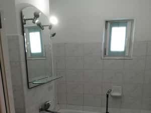 Apartament 2 camere, et. 3, decomandat - Zona Casa Tineretului — miniatura 5