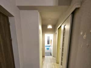 De vanzare apartament cu 3 camere decomandat Giroc — miniatura 3