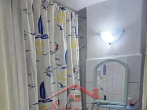 Apartament 2 camere etaj 1/4 Campina zona semicentrala — miniatura 7