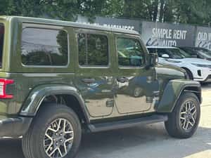 Jeep Wrangler 2.0 4xe AT8 PHEV Sahara Automată 380 HP Hibrid — miniatura 5