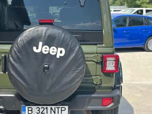 Jeep Wrangler 2.0 4xe AT8 PHEV Sahara Automată 380 HP Hibrid — miniatura 6