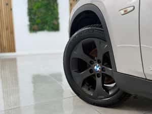 ** BMW X1 ** — miniatura 6