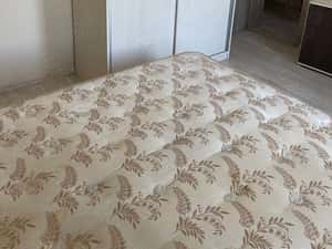 Casa cu 4 camere la 3 minute de Biserica Tosca Musicescu — miniatura 6