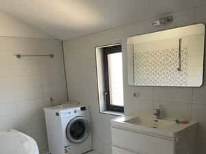 Casa cu 4 camere la 3 minute de Biserica Tosca Musicescu — miniatura 7