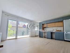 Apartament in curs de finisare, zona Golden Tulip