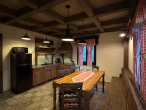 Cabana de inchiriat la poalele muntilor Piatra Craiului — miniatura 5