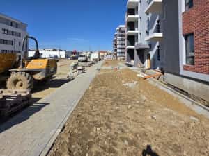 Proprietar vand apartament nou Micro 17 — miniatura 3