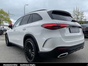 Mercedes-Benz GLC 220 SUV 2025 - 18.430 km — miniatura 3