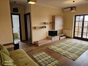 Proprietar inchiriez apartament nou cu 2 cam si loc parcare
