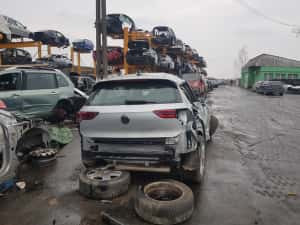 Fata usa stanga spate Volkswagen Golf 8 (2020 - 2024) — miniatura 6