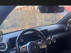 Vând Mercedes-Benz CLA 220 4MATIC AMG Line – Istoric Complet — miniatura 5
