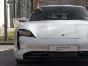 Porsche Taycan Automată 476 HP Electric — miniatura 2