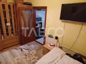 Apartament la casa de vanzare 3 camere terasa pivnita Orasul de Jos — miniatura 5