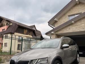 Skoda Octavia Scout 2019 TVA deductibil