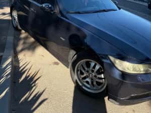 BMW E90 motorizare 2.0