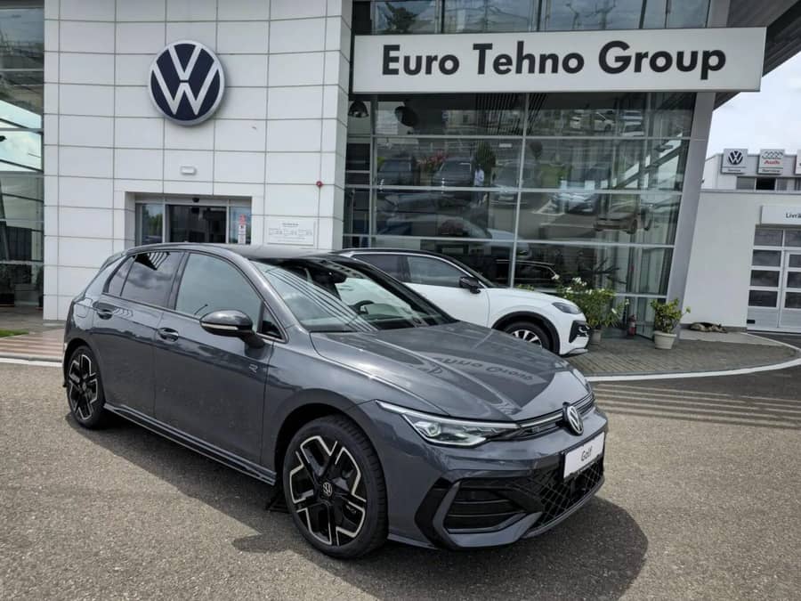 Volkswagen Golf Automată 150 HP Benzină — fotografie 1 din 7