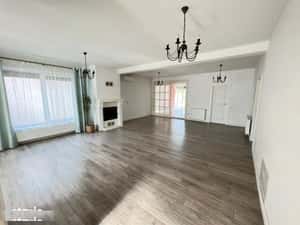 Apartament la Casa 4 Camere 120 mp + Terasa 20 mp + Garaj 60 mp + curt