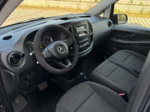 Mercedes Vito 114 Cdi 9 locuri   An 2015 — miniatura 7