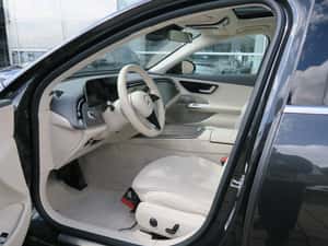 Mercedes-Benz E 220 Automată 197 HP Diesel