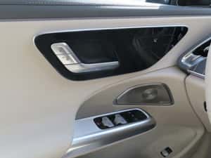 Mercedes-Benz E 220 Automată 197 HP Diesel — miniatura 5